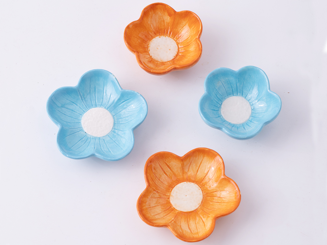 Hand painting floral plate-Products - Ys (Sano) Ceramics.